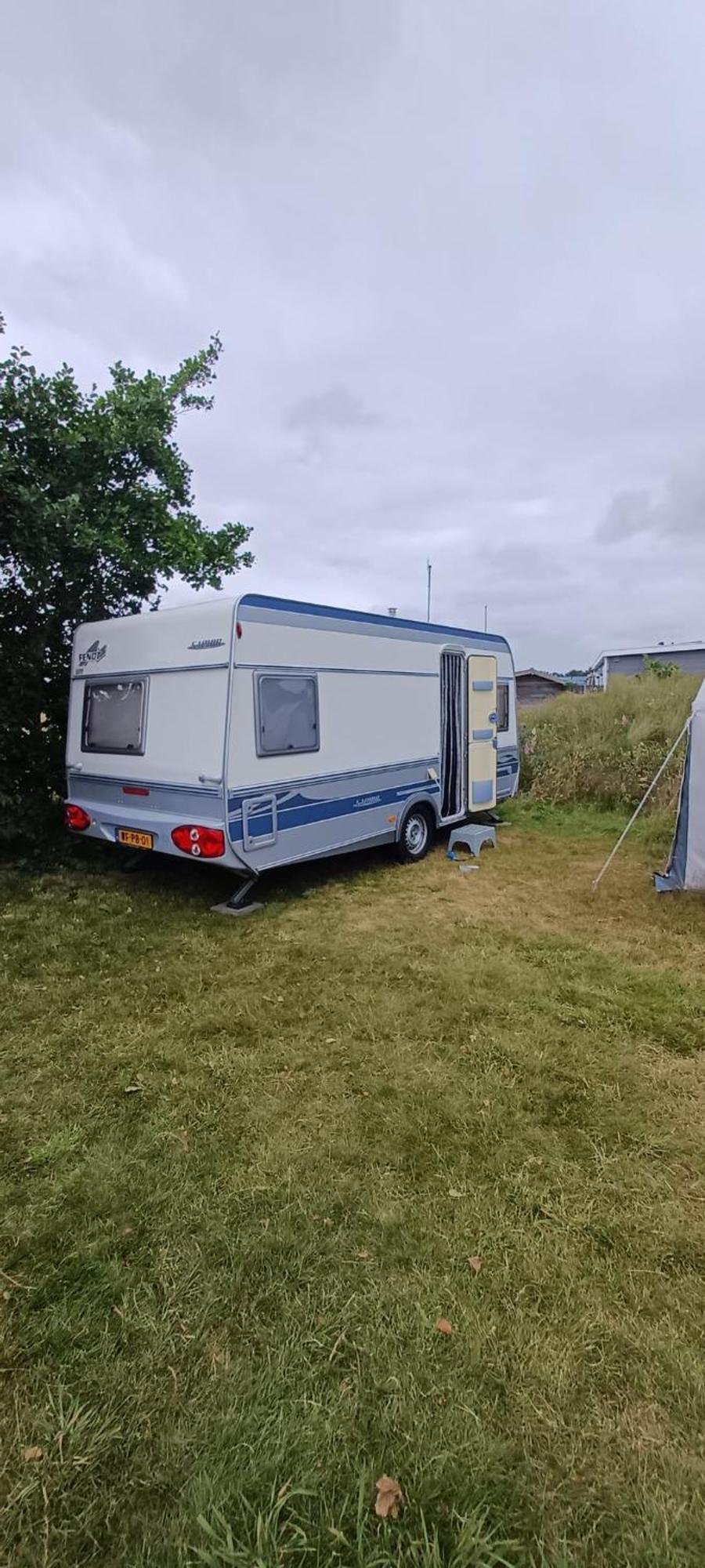 Caravan Petiet 比伦 外观 照片